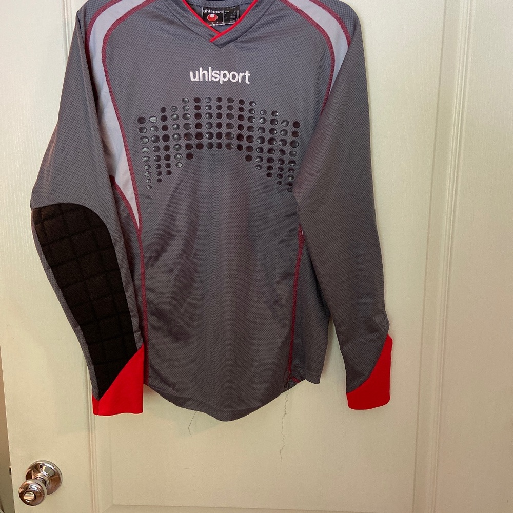 Soccer goalie shirt